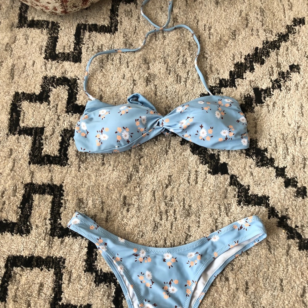 Blue floral print bikini